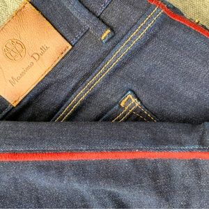 Massimo Dutti Mid-Rise Skinny Jeans w/ red details